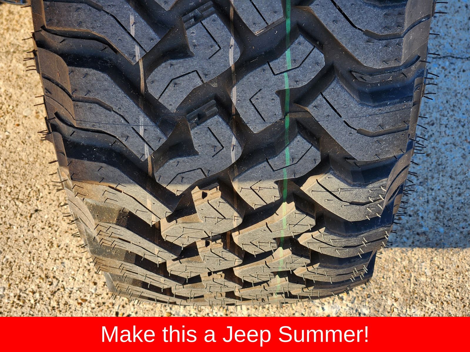 New 2026 Black Jeep MOJAVE 4X4 image 21