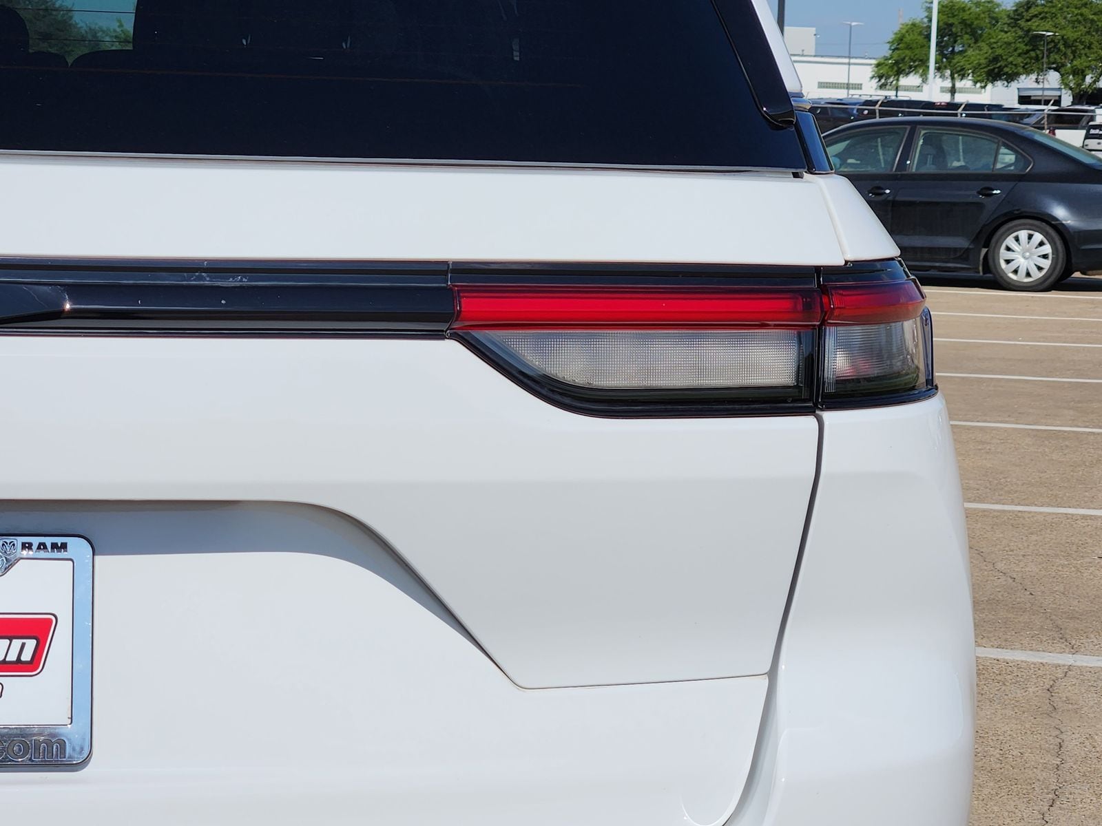 Used 2024 Bright White Jeep Base image 16