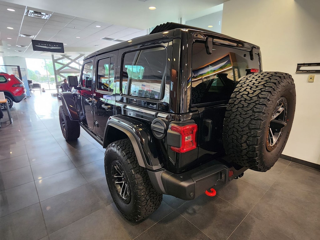 New 2026 Jeep Wrangler 4-DOOR RUBICON X Sport Utility