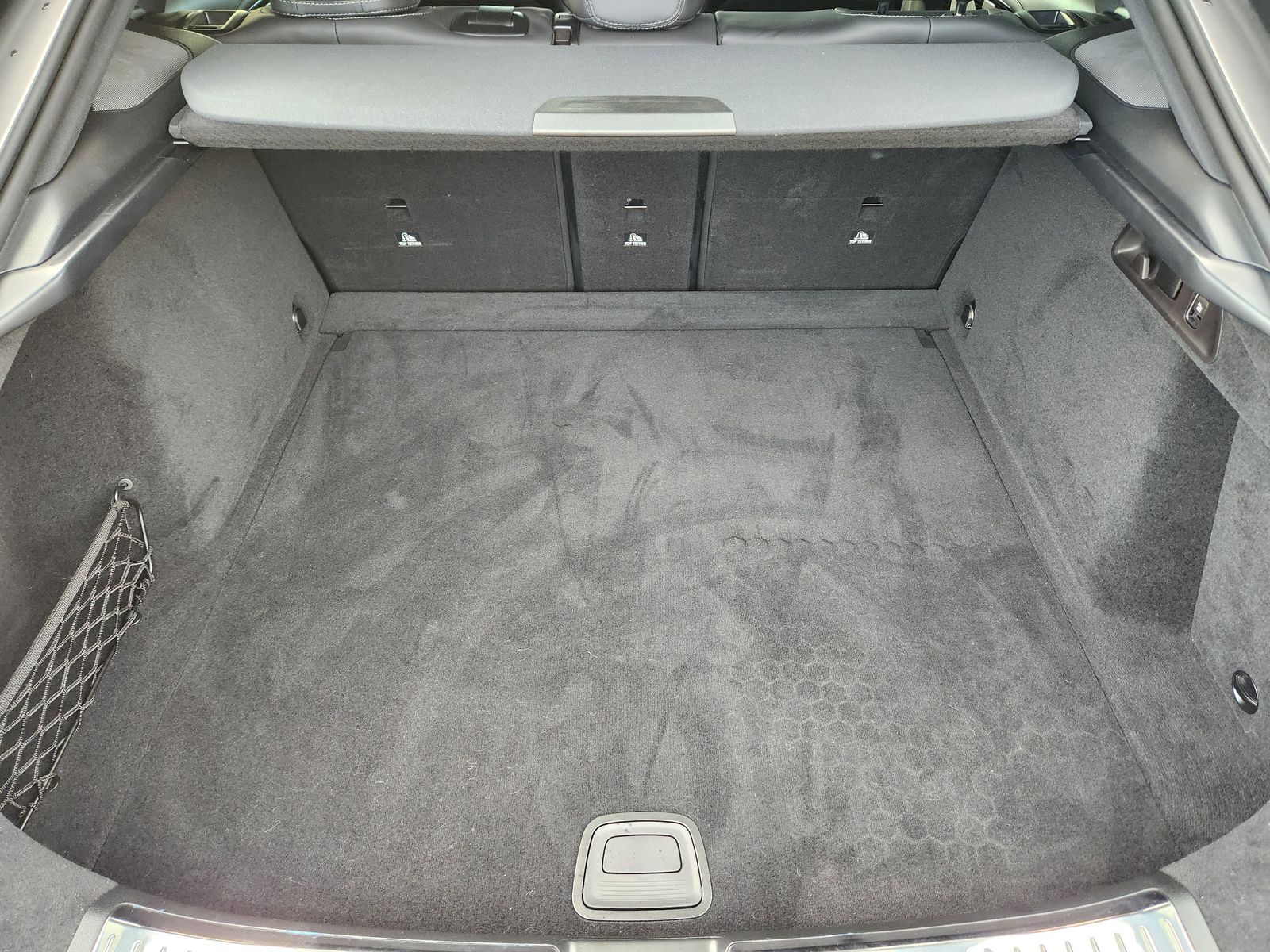 Used 2024 Black Mercedes-Benz 4MATIC® image 42