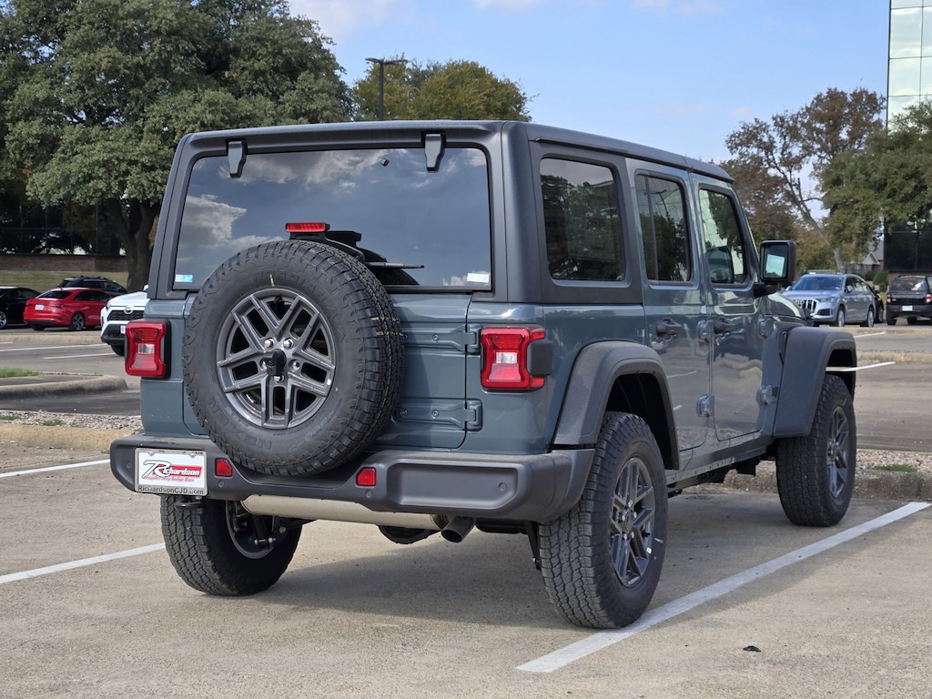 New 2026 Jeep Wrangler 4-DOOR SPORT S Sport Utility