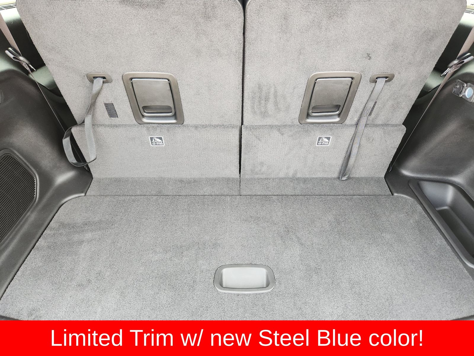 New 2026 Steel Blue Jeep L LIMITED 4X4 image 42