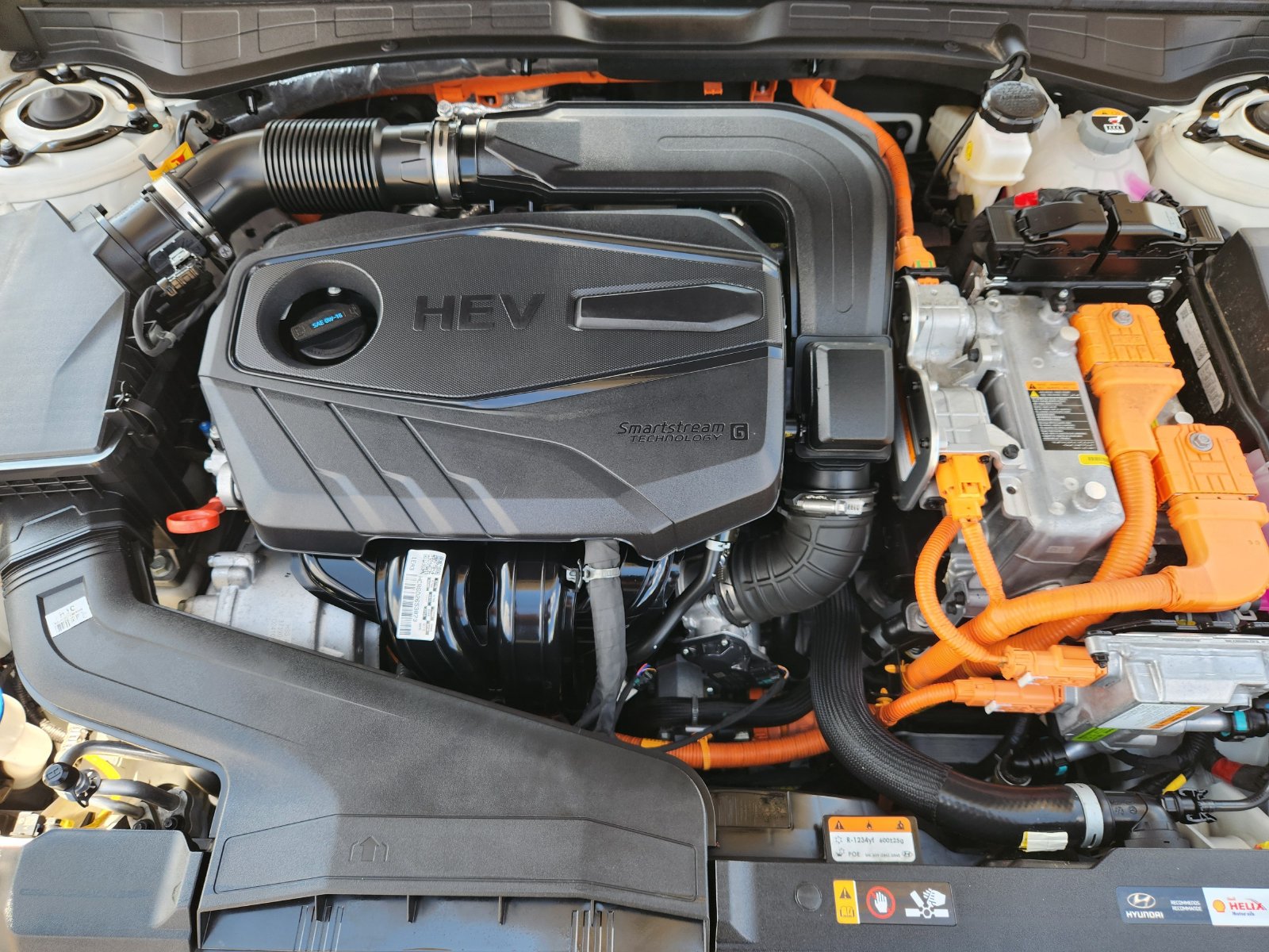 Used 2025 Serenity White Hyundai SEL image 40