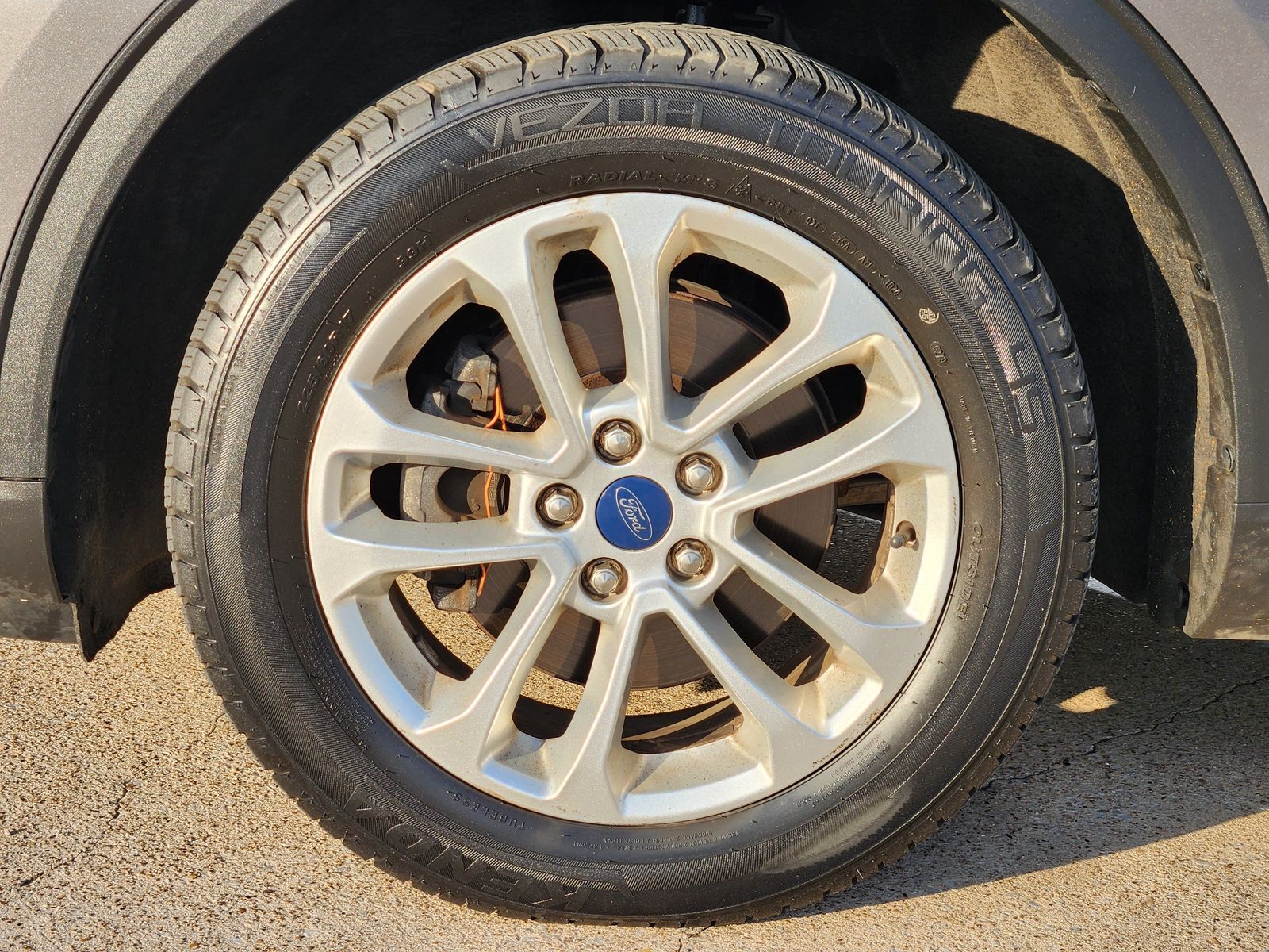 Used 2022 Carbonized Gray Ford SE image 21