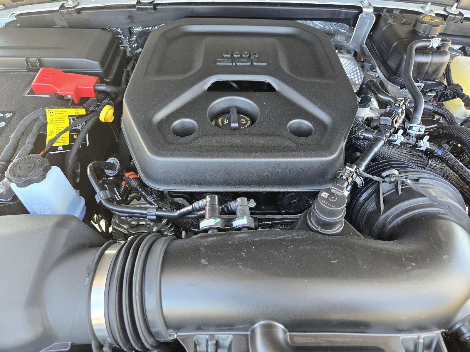 New 2026 Bright White Jeep 2-DOOR SPORT image 31