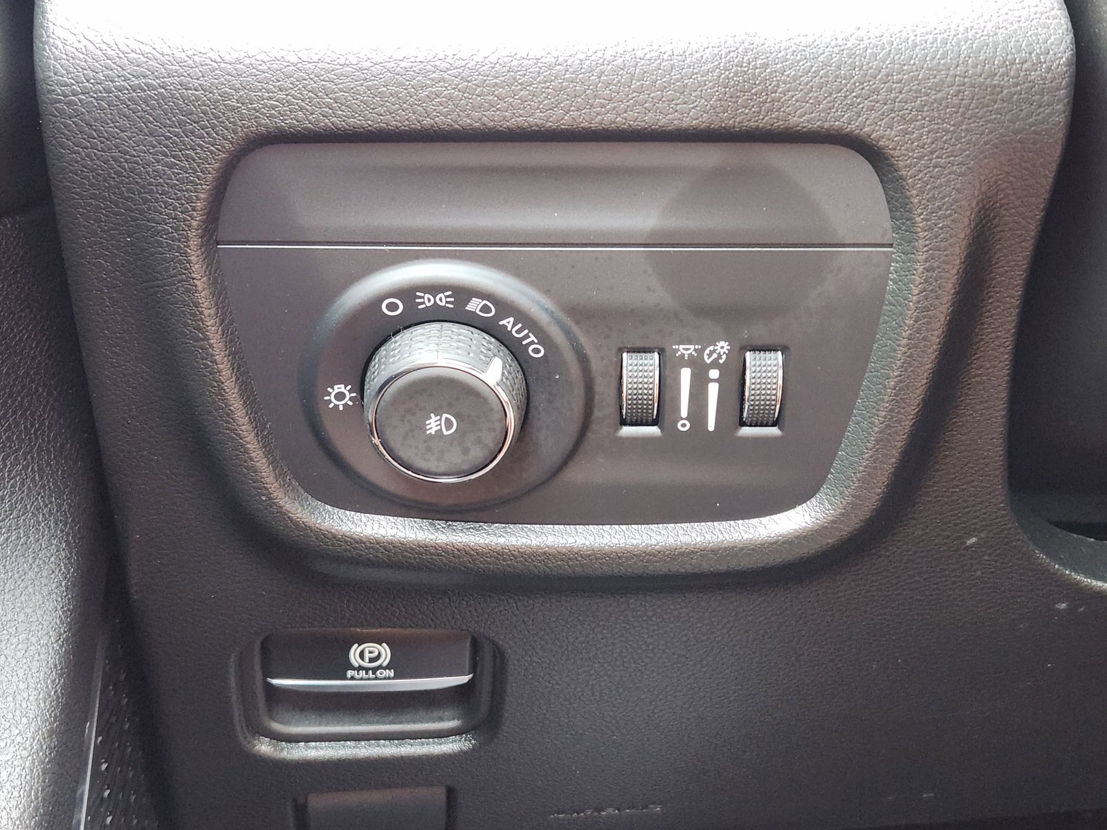 Certified Used 2024 Baltic Gray Jeep Summit image 32