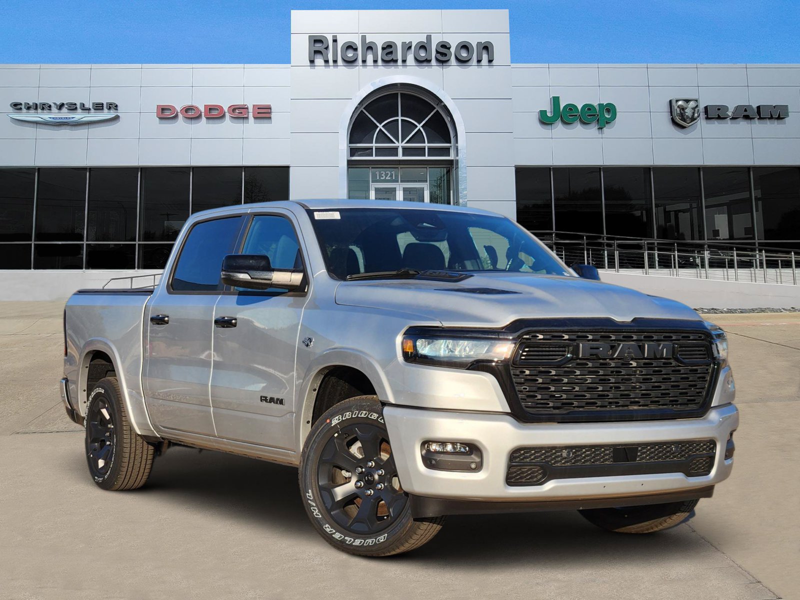 2026 Ram 1500 BIG HORN CREW CAB 4X4 5'7 BOX Pickup