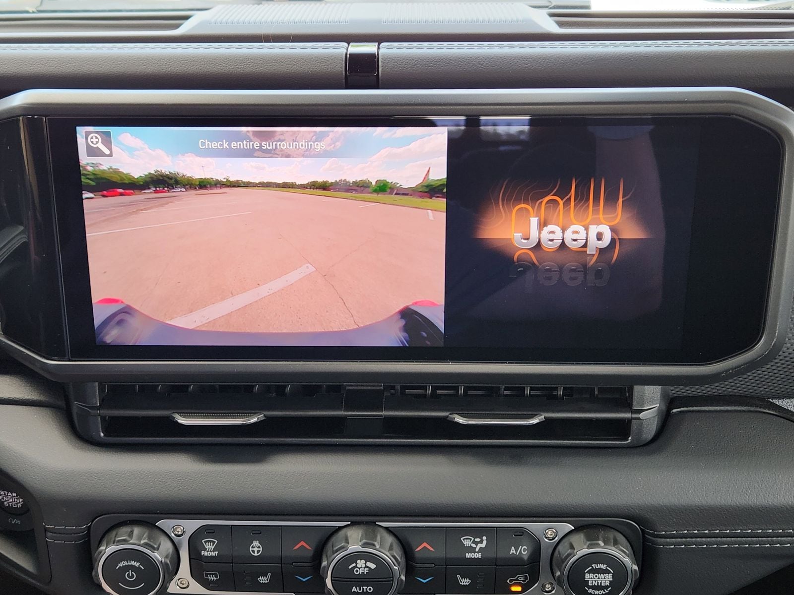 New 2026 Bright White Jeep RUBICON 4X4 image 26