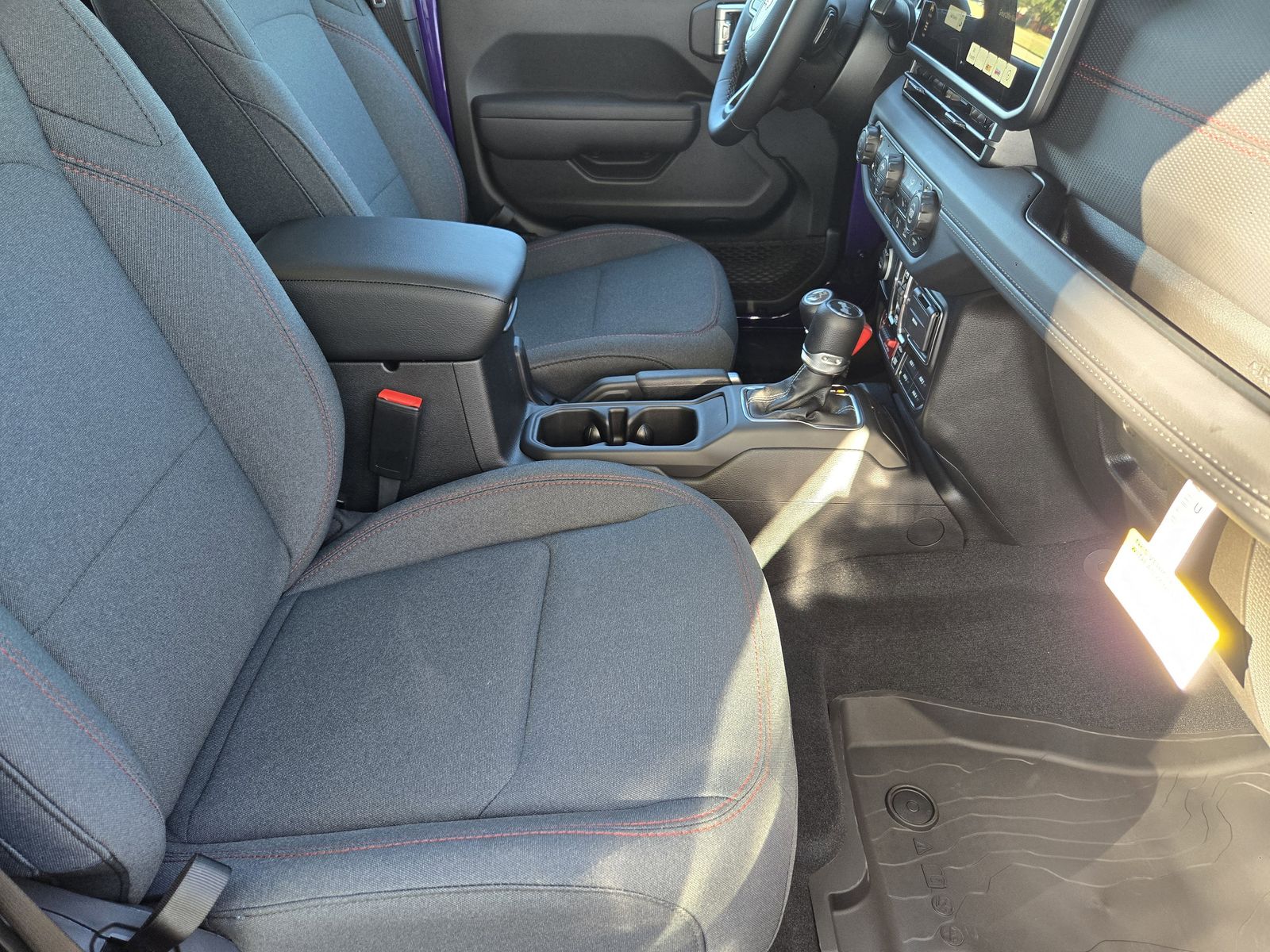 New 2026 Reign Jeep 4-DOOR RUBICON image 12