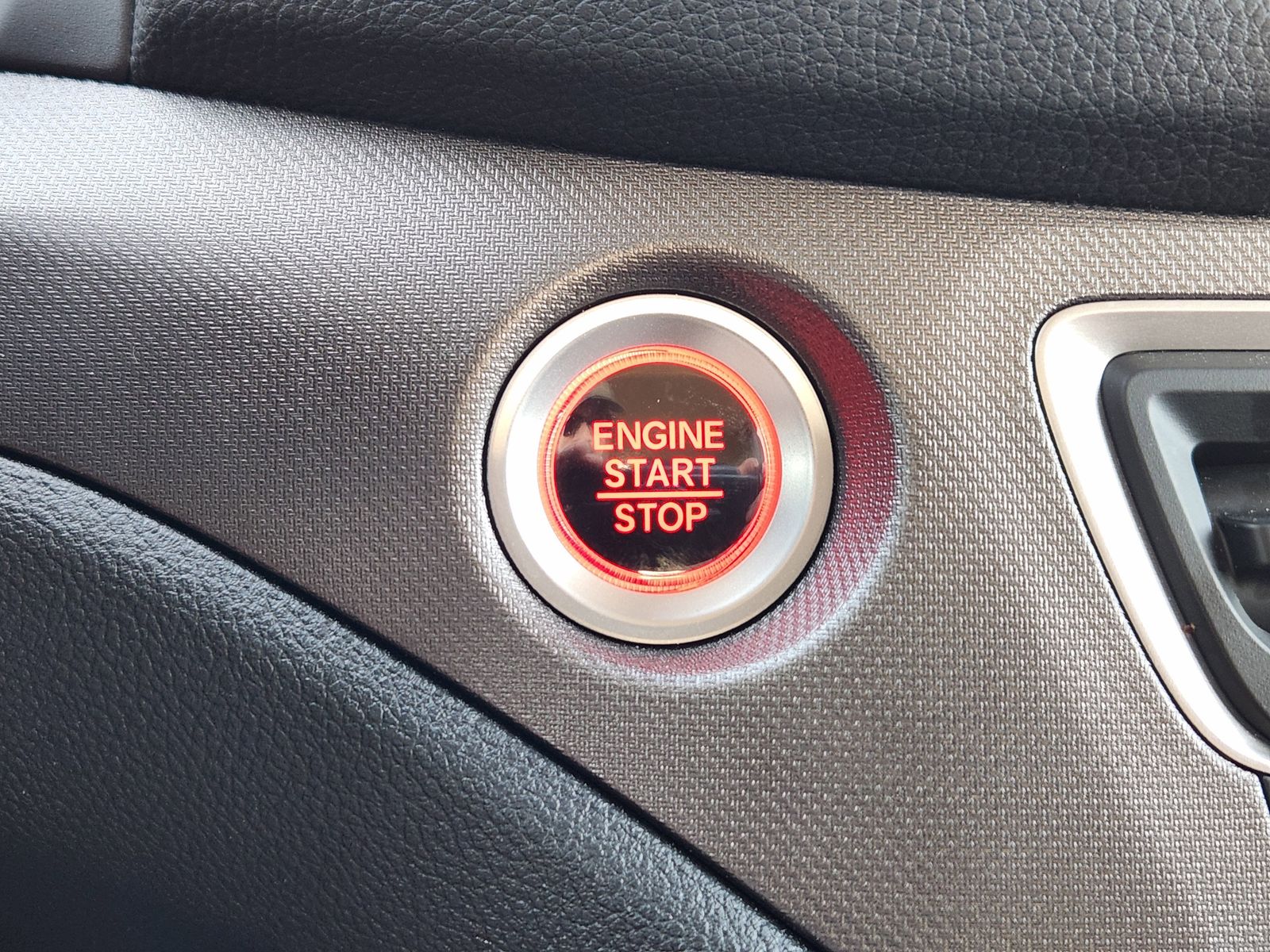 Used 2025 Crystal Black Pearl Honda RTL image 28