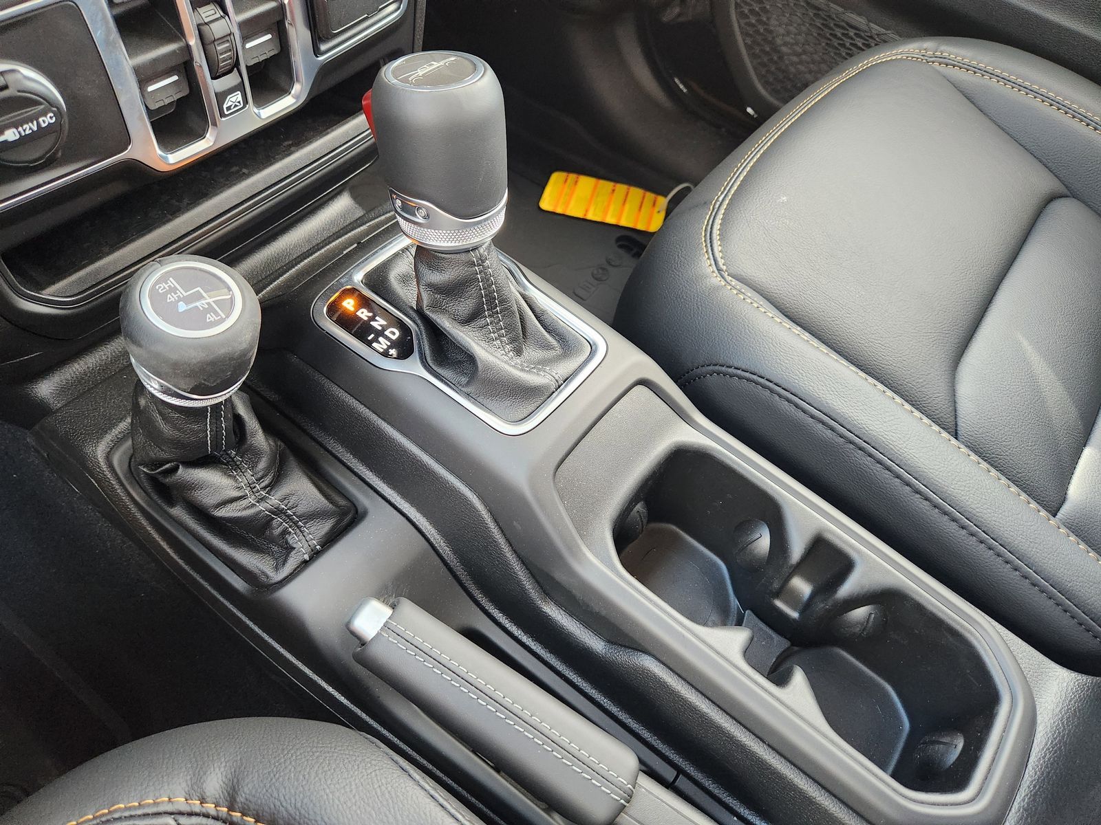 New 2026 Black Jeep SAHARA 4X4 image 28