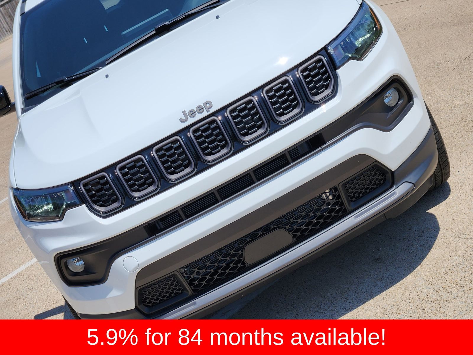 New 2026 Bright White Jeep LATITUDE ALTITUDE 4X4 image 14