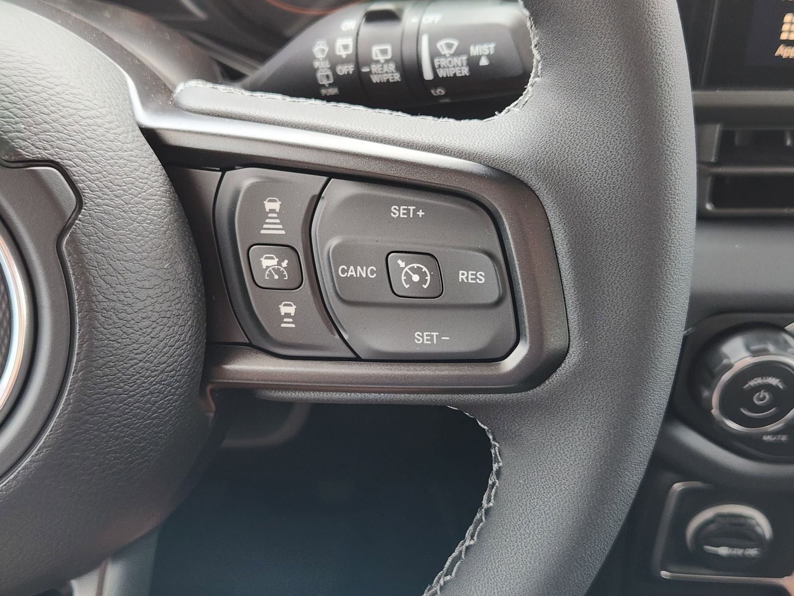 New 2026 Firecracker Red Jeep 4-DOOR RUBICON image 37