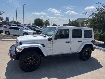 2024 Jeep Wrangler 4xe Sahara SUV