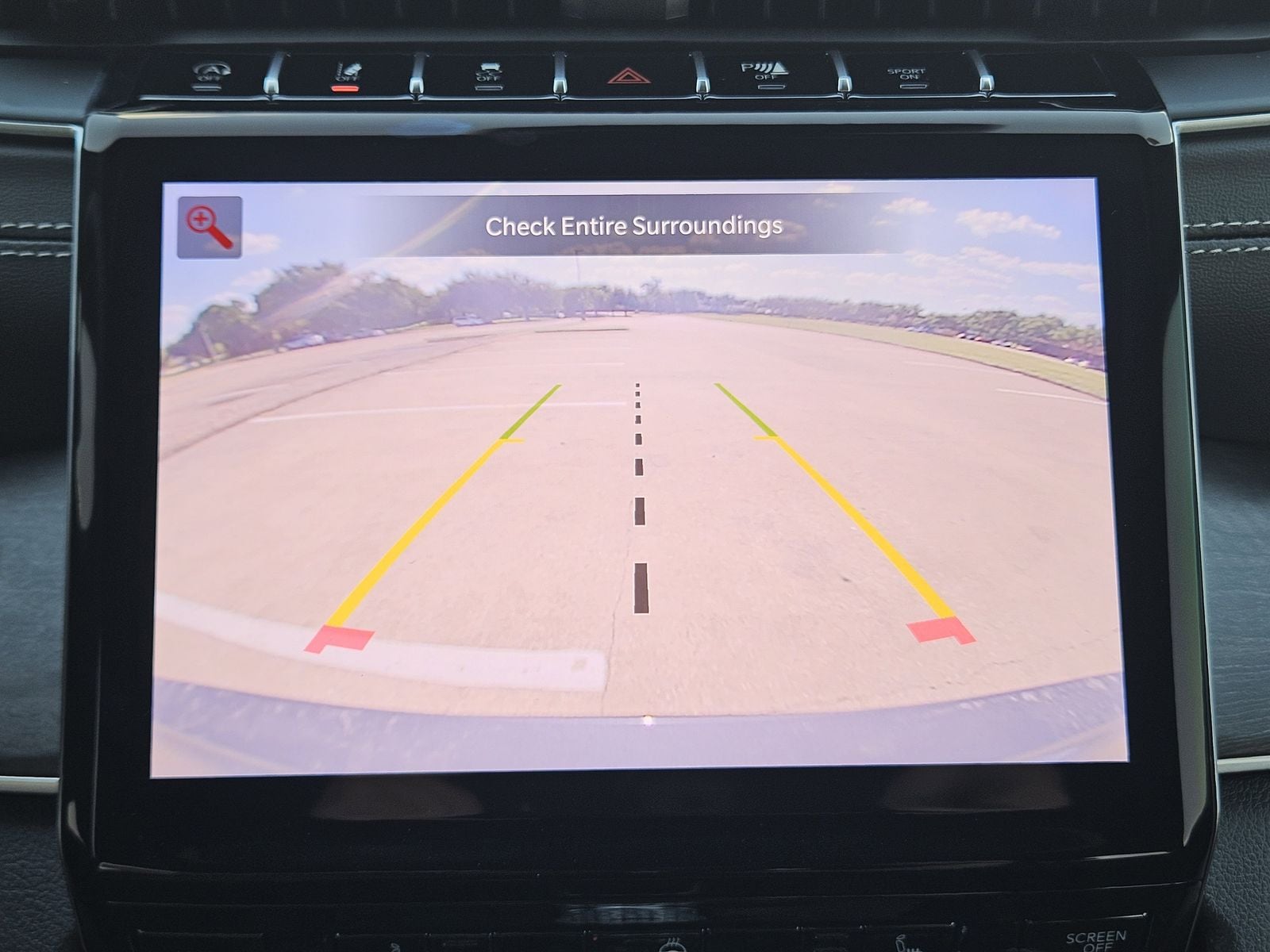 New 2025 Baltic Gray Jeep L LIMITED 4X2 image 19