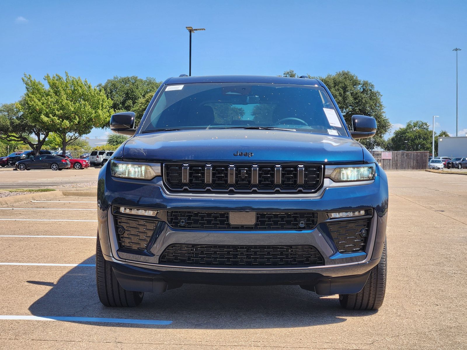 New 2027 Fathom Blue Pearlcoat Jeep Limited Reserve image 7