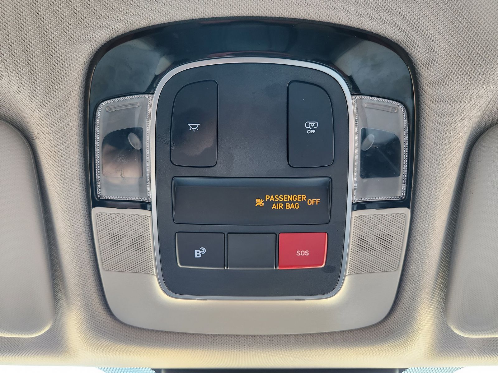 Used 2026 Hampton Gray Hyundai SEL image 32