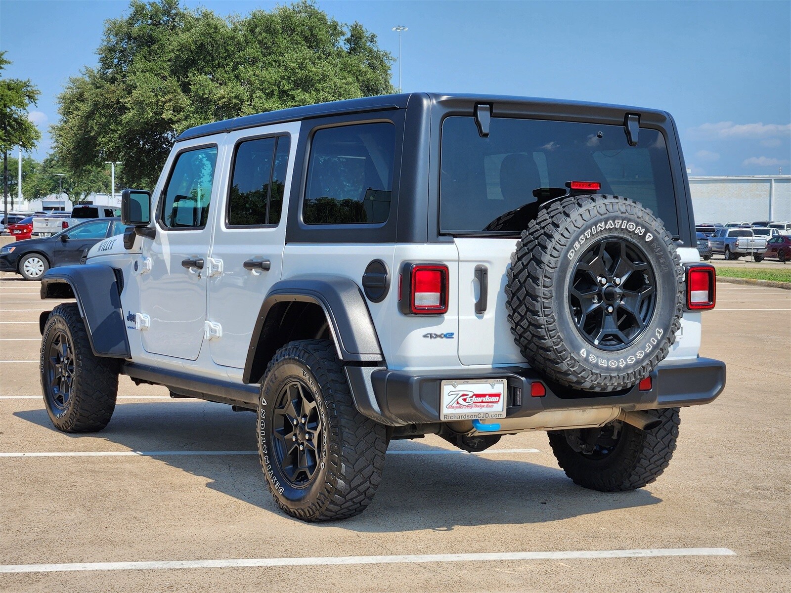 2023 Jeep Wrangler 4xe Willys photo 4
