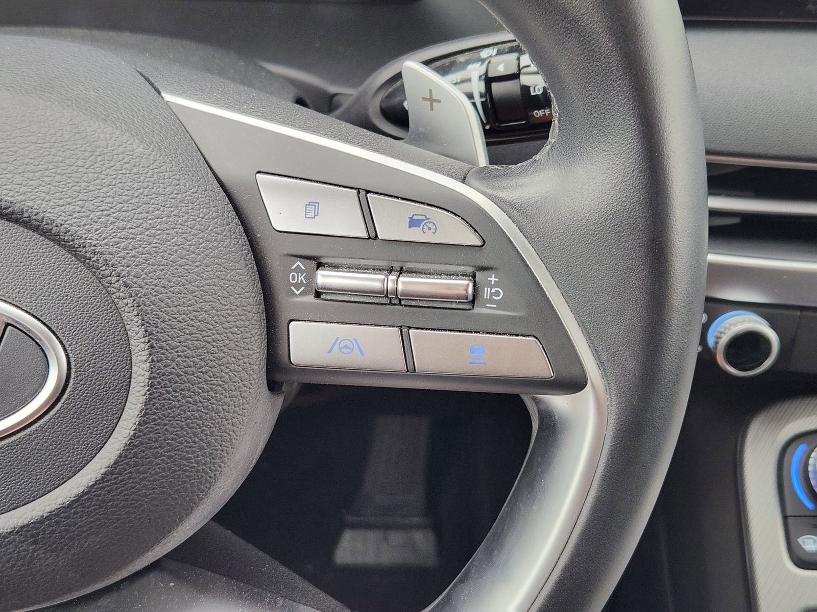 Used 2023 Steel Graphite Hyundai SEL image 35