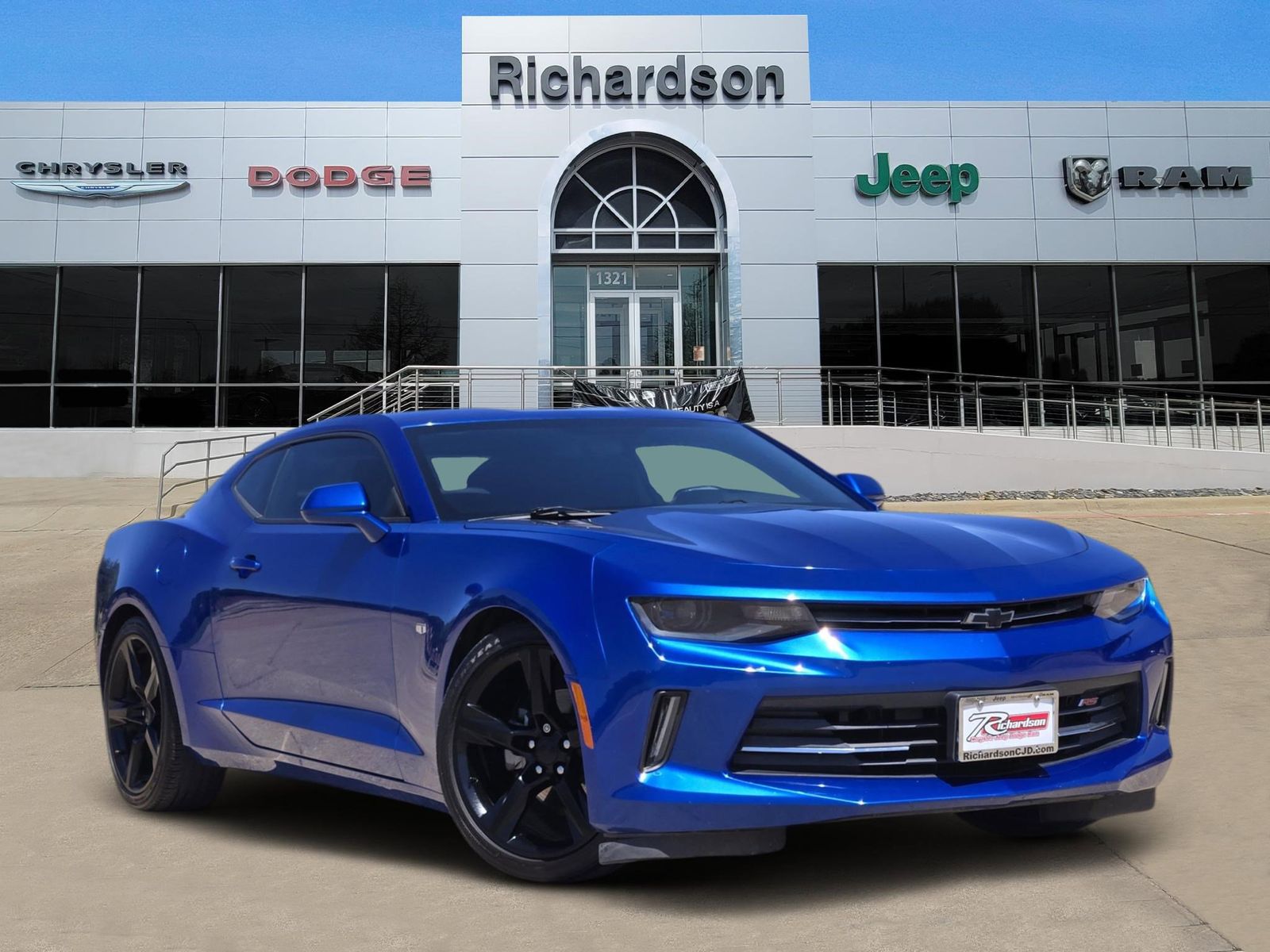 Hyper Blue Metallic 2017 Chevrolet Camaro 1LT Coupe RWD Coupe Rear-Wheel Drive 8-Speed Automatic