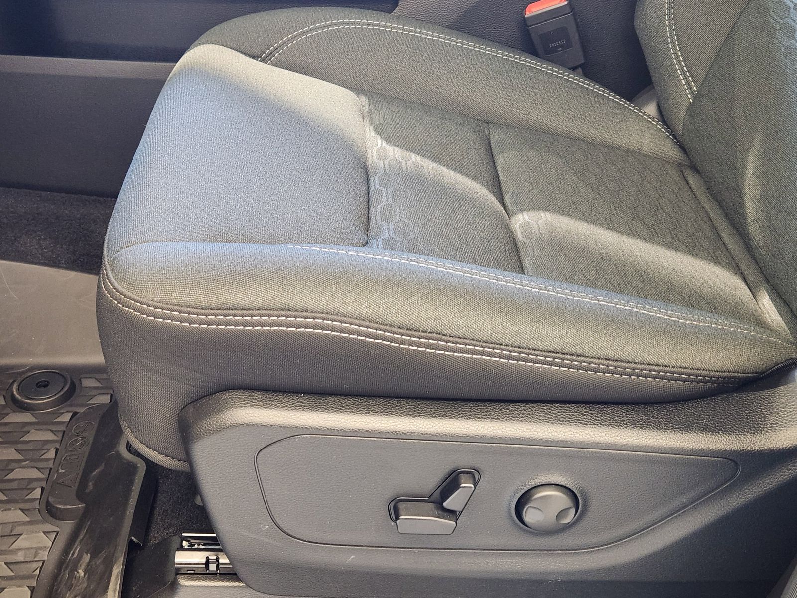 New 2026 Billet Silver Ram LONE STAR CREW CAB 4X4 5