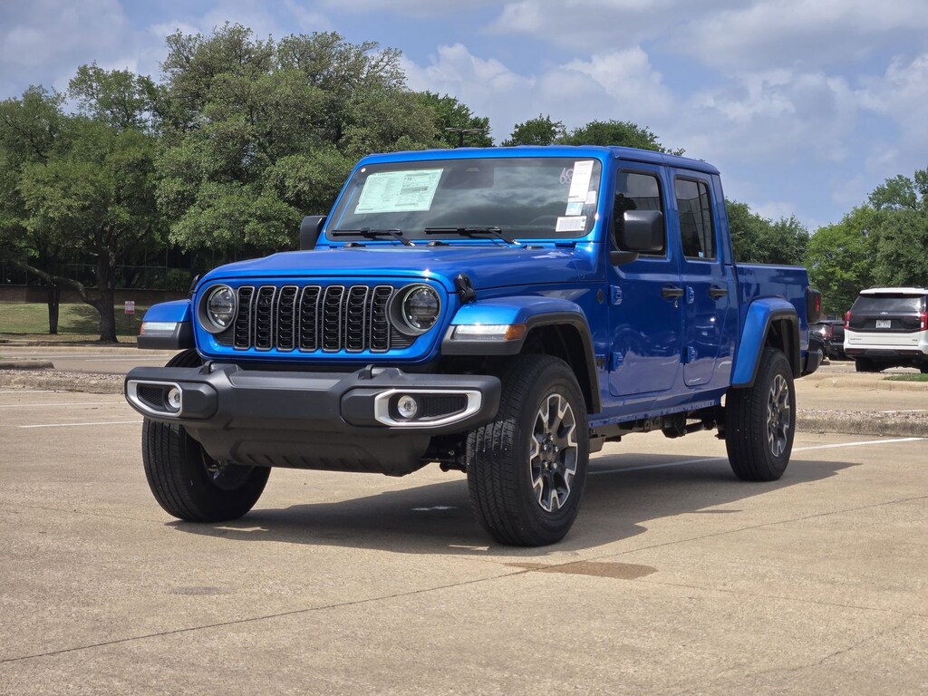 New 2026 Jeep Gladiator SAHARA 4X4 Pickup