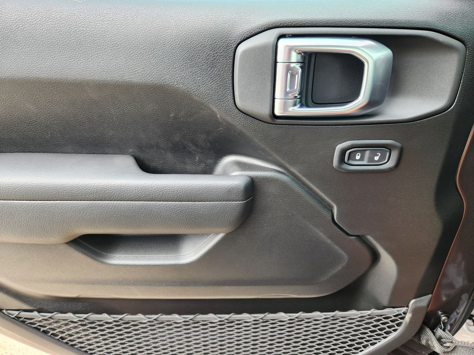 New 2026 Granite Crystal Jeep 4-DOOR SPORT image 30