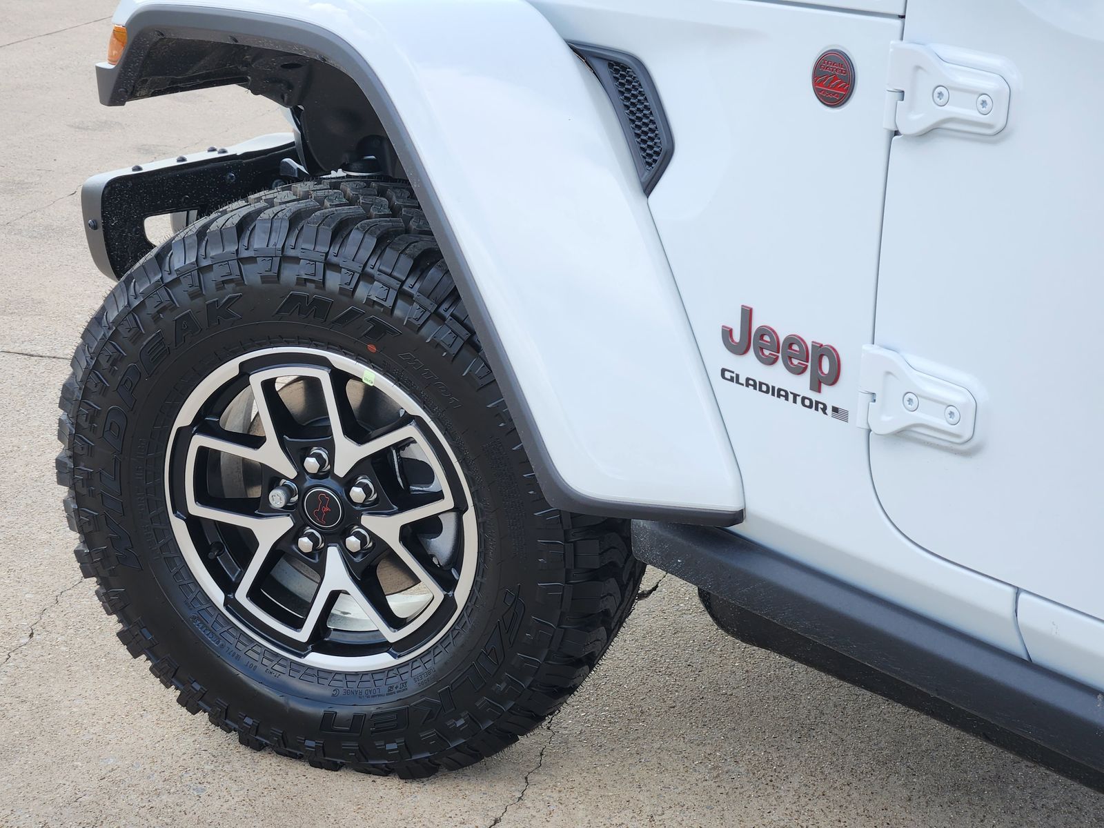 New 2026 Bright White Jeep RUBICON X 4X4 image 17