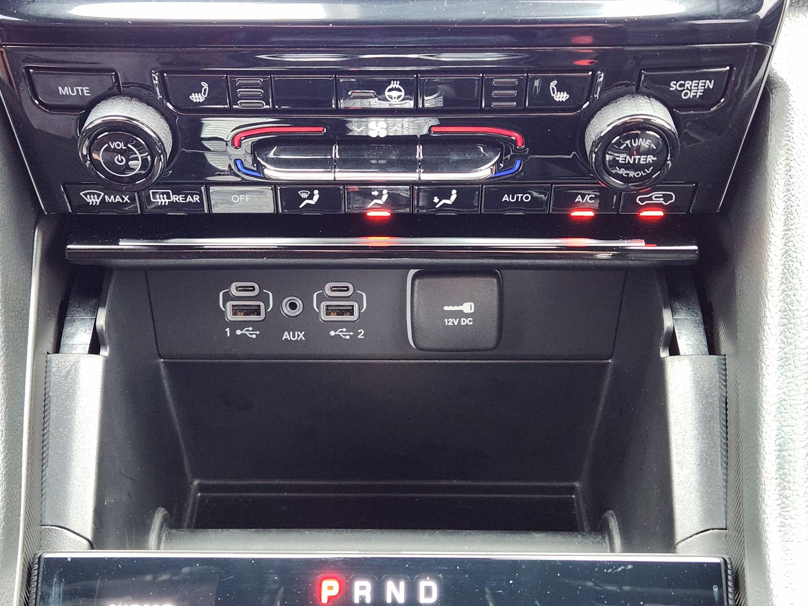 Used 2025 Bright White Jeep Limited image 28