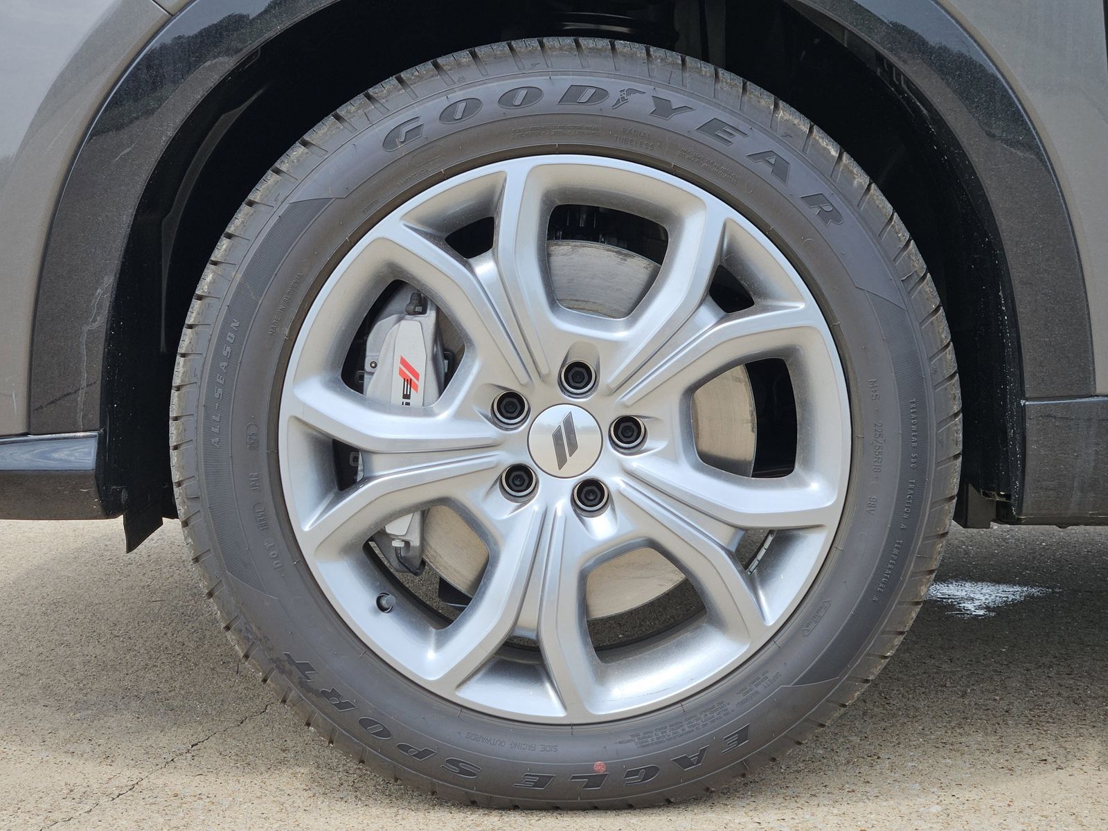 New 2025 Gray Cray Dodge R/T PLUS EAWD image 10