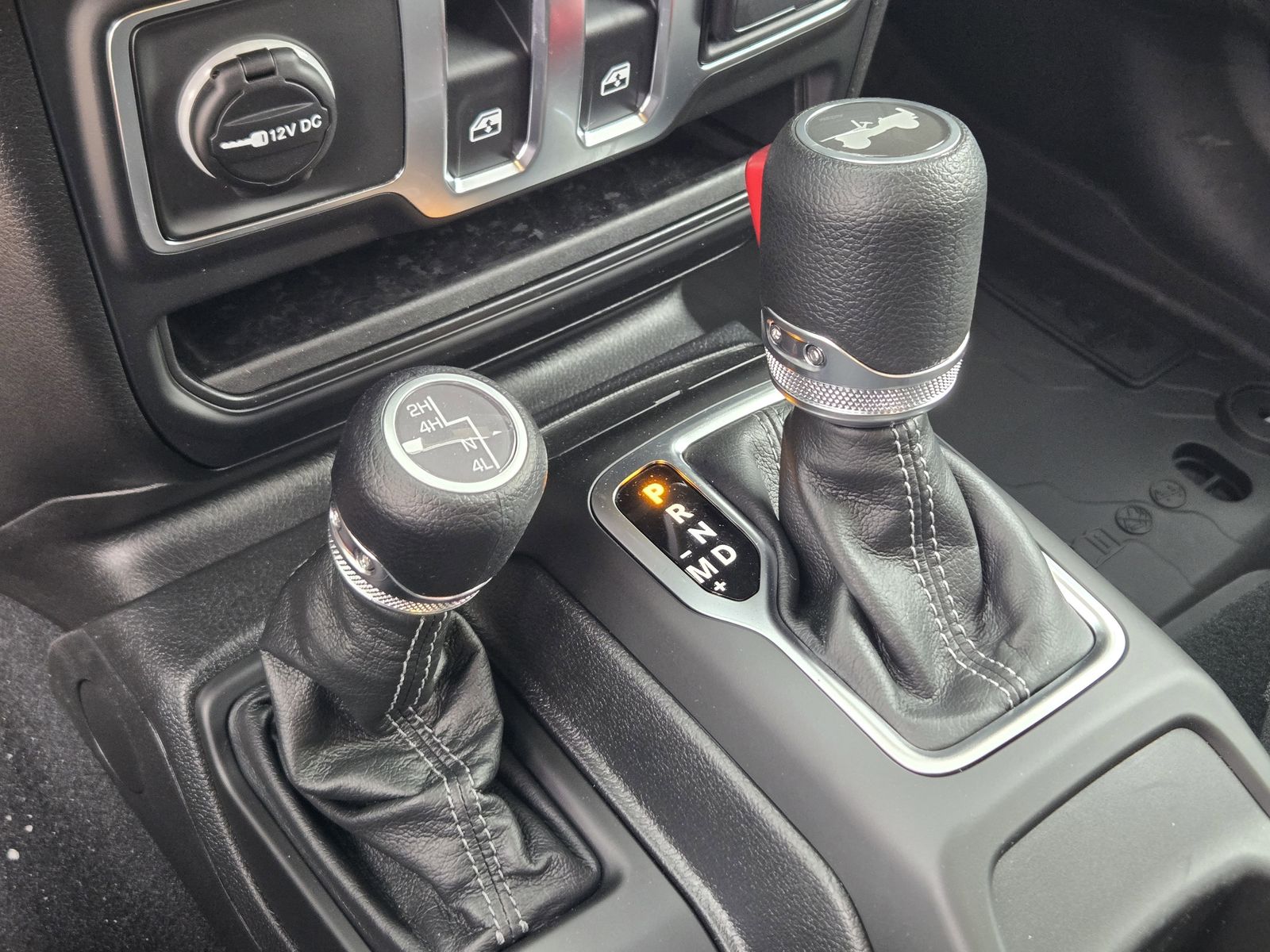 New 2026 41 Jeep 2-DOOR SPORT image 21