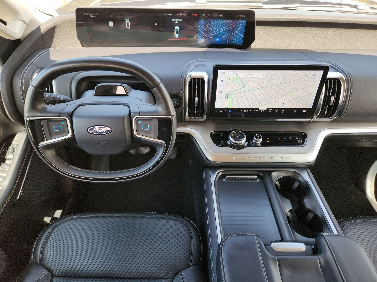 Used 2025 Gray Metallic Ford Platinum image 40