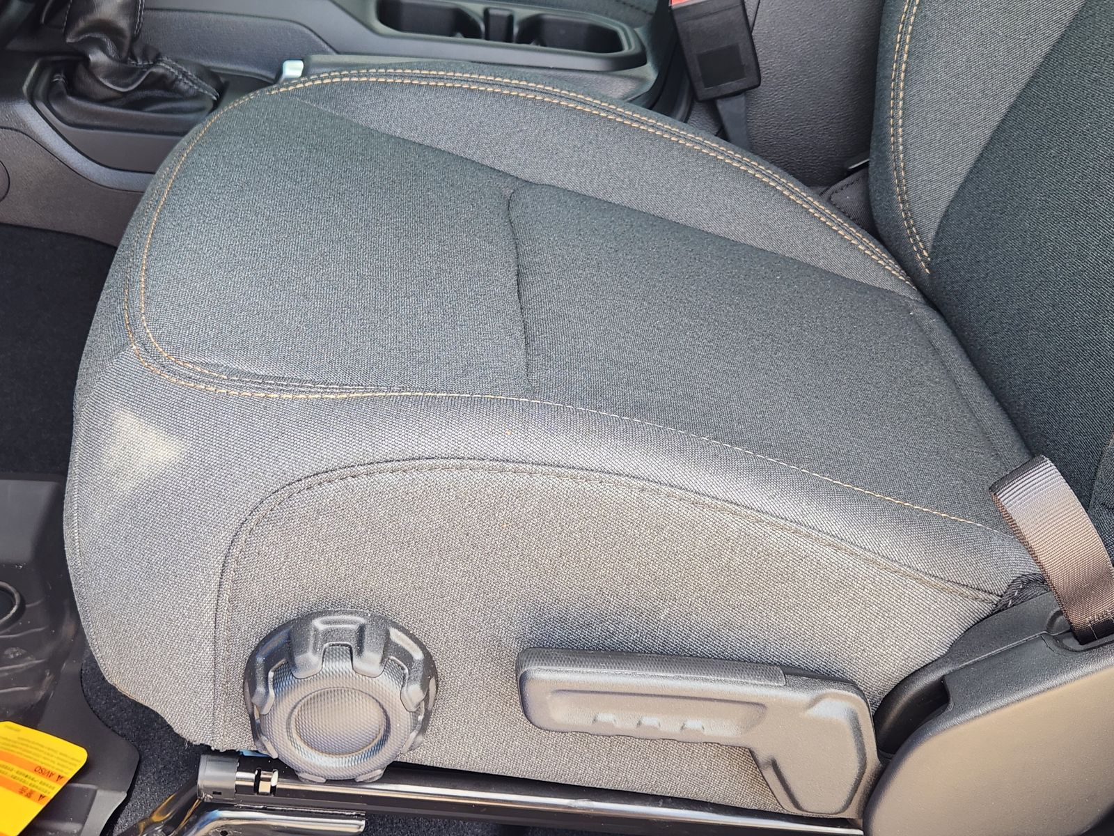 New 2026 Hydro Blue Pearlcoat Jeep 4-DOOR SPORT image 32