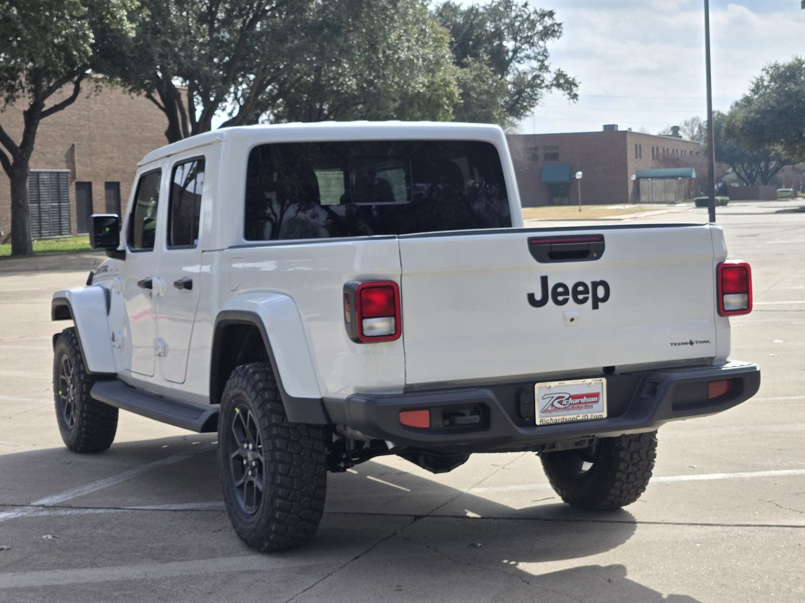 New 2026 Bright White Jeep TEXAS TRAIL 4X4 image 4