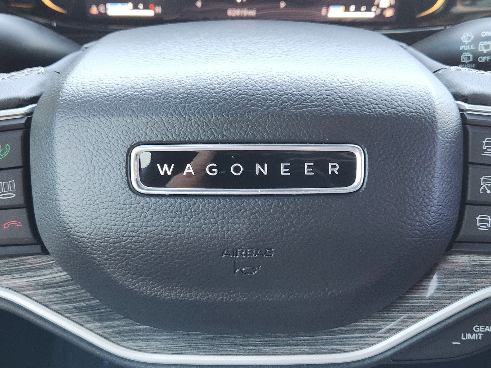 Used 2022 Velvet Red Pearlcoat Jeep Series II image 37