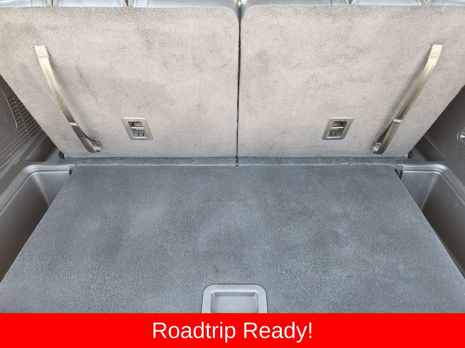 Used 2024 Black Metallic Ford XLT image 44