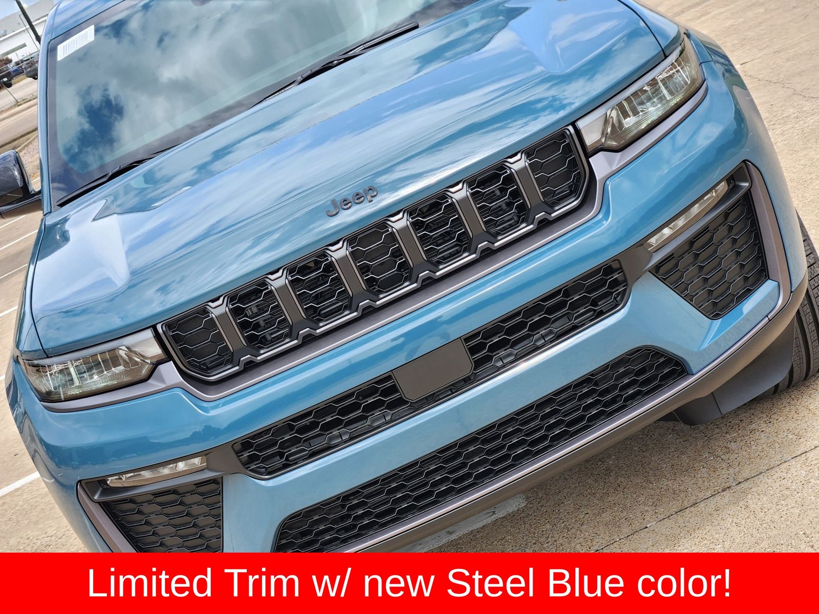 New 2026 Steel Blue Jeep L LIMITED 4X4 image 14