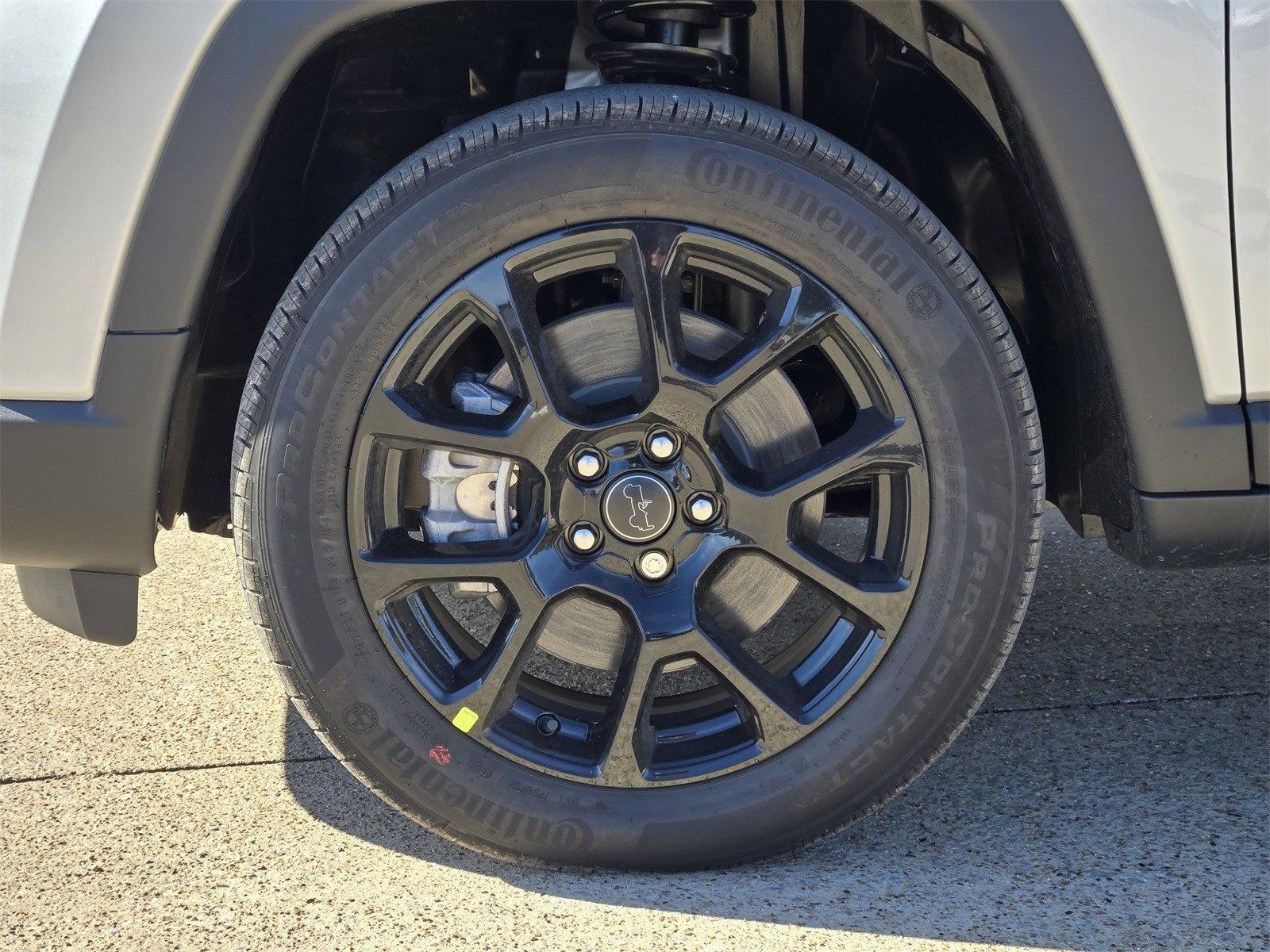 New 2026 Silver Zynith Jeep LATITUDE ALTITUDE 4X4 image 10