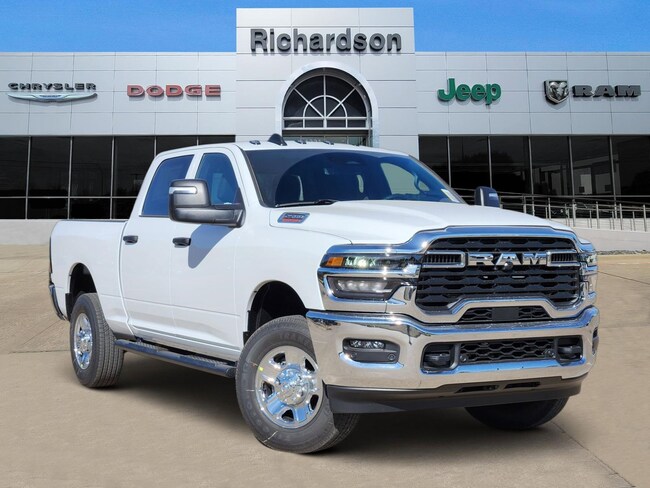 2026 Ram 2500 TRADESMAN CREW CAB 4X4 6'4 BOX Pickup