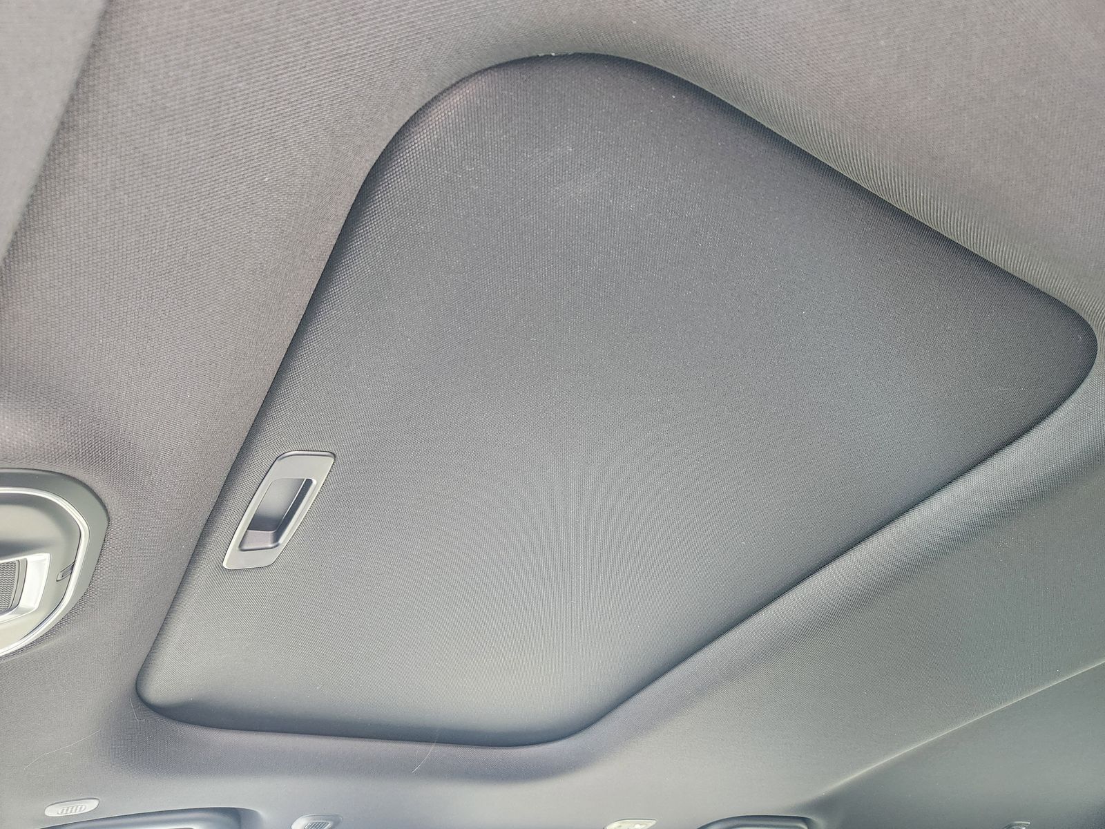 New 2026 Bright White Jeep L LAREDO ALTITUDE 4X2 image 32