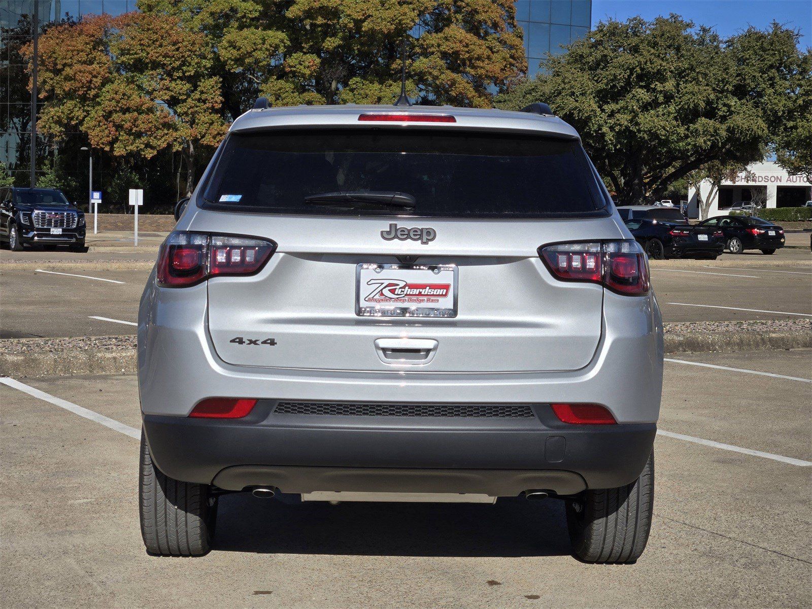 New 2026 Silver Zynith Jeep LATITUDE ALTITUDE 4X4 image 5