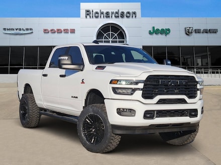 2025 Ram 2500 BIG HORN CREW CAB 4X4 6'4 BOX Pickup