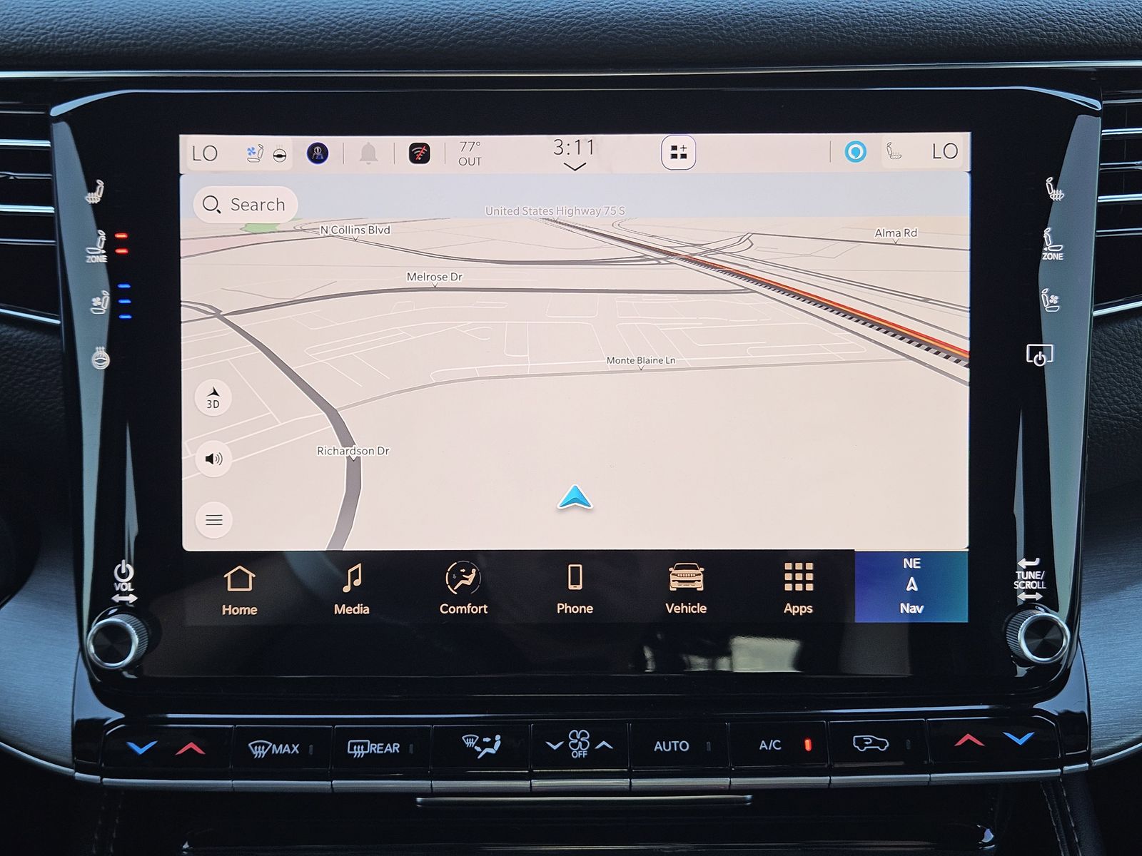 New 2025 Baltic Gray Jeep LIMITED 4X4 image 17