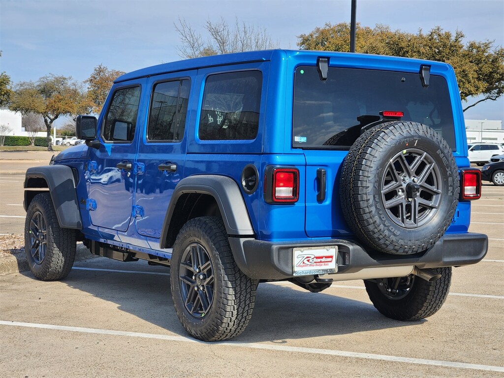 New 2026 Jeep Wrangler 4-DOOR SPORT S Sport Utility