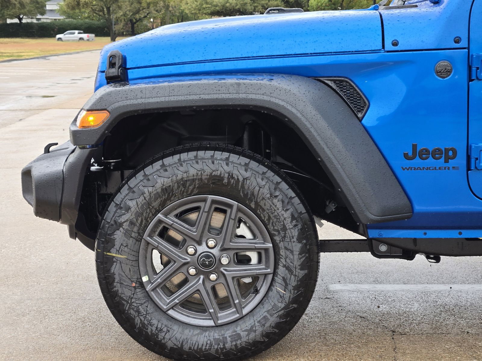 New 2026 Hydro Blue Pearlcoat Jeep 4-DOOR SPORT S image 9