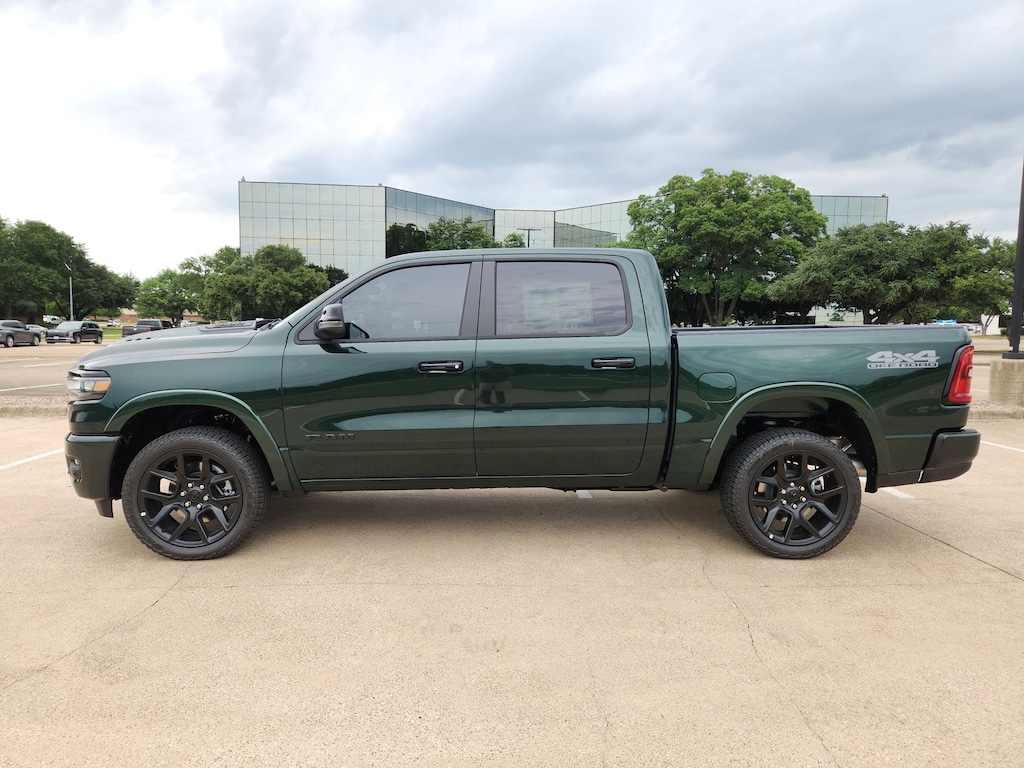 New 2026 Ram 1500 LARAMIE CREW CAB 4X4 5'7 BOX Pickup