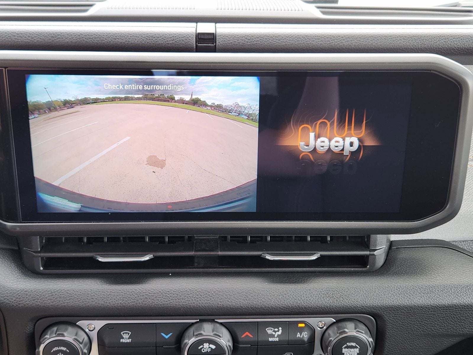 New 2026 Granite Crystal Jeep 4-DOOR SPORT image 25