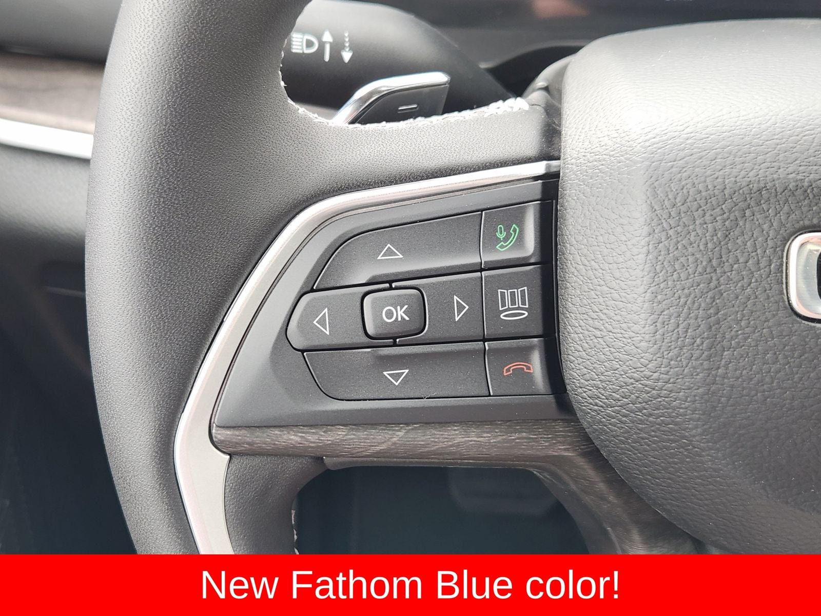 New 2026 Fathom Blue Pearlcoat Jeep L LIMITED 4X4 image 36
