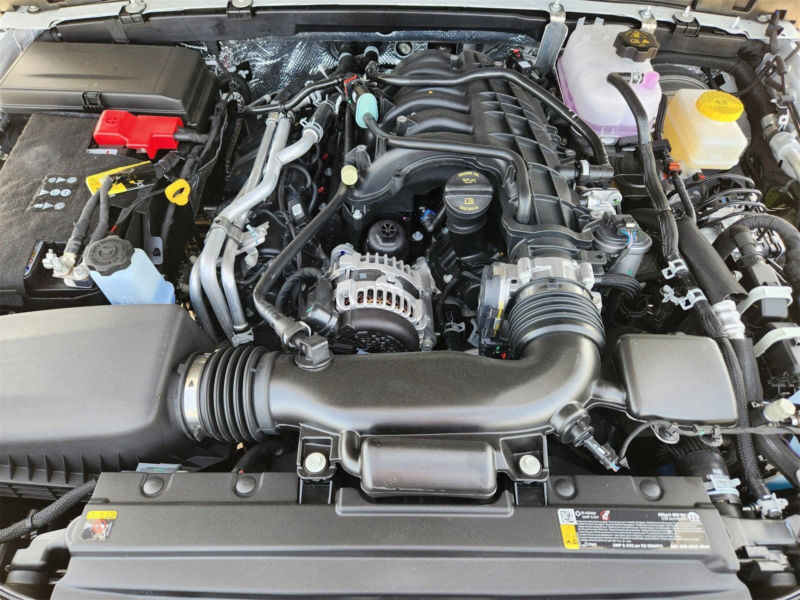 New 2026 Bright White Jeep 4-DOOR SAHARA image 22