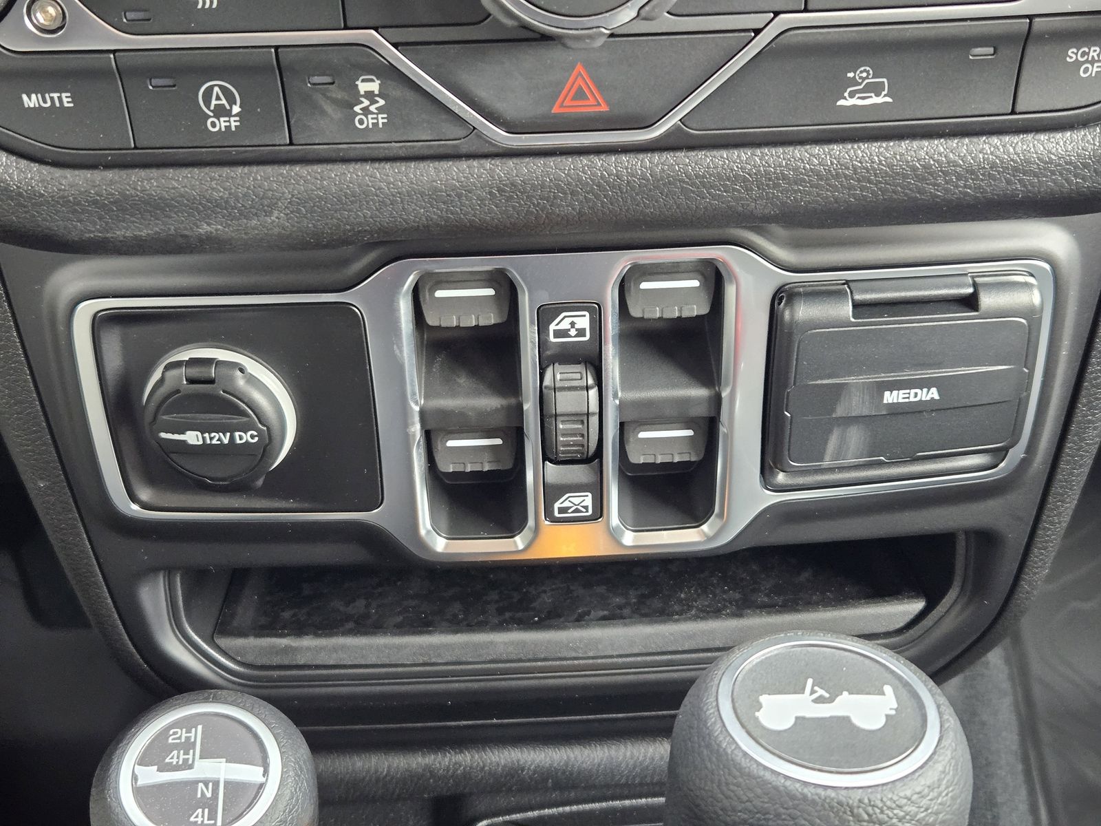 New 2026 Black Jeep 4-DOOR SPORT image 20